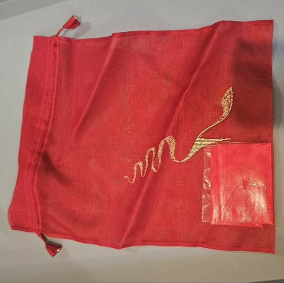 Rene Caovilla red mesh shoe dust bag and heel replacements and tissue paper - Picture 4 of 6